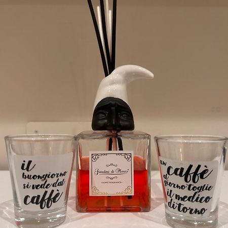 Appartement Il Tempo Di Un Caffe à Naples Extérieur photo
